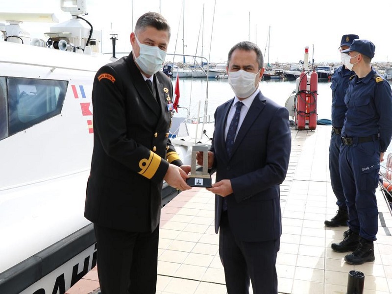Vali İlhami AKTAŞ, Küçükkuyu Sahil Güvenlik Karakol Komutanlığını Ziyaret Etti