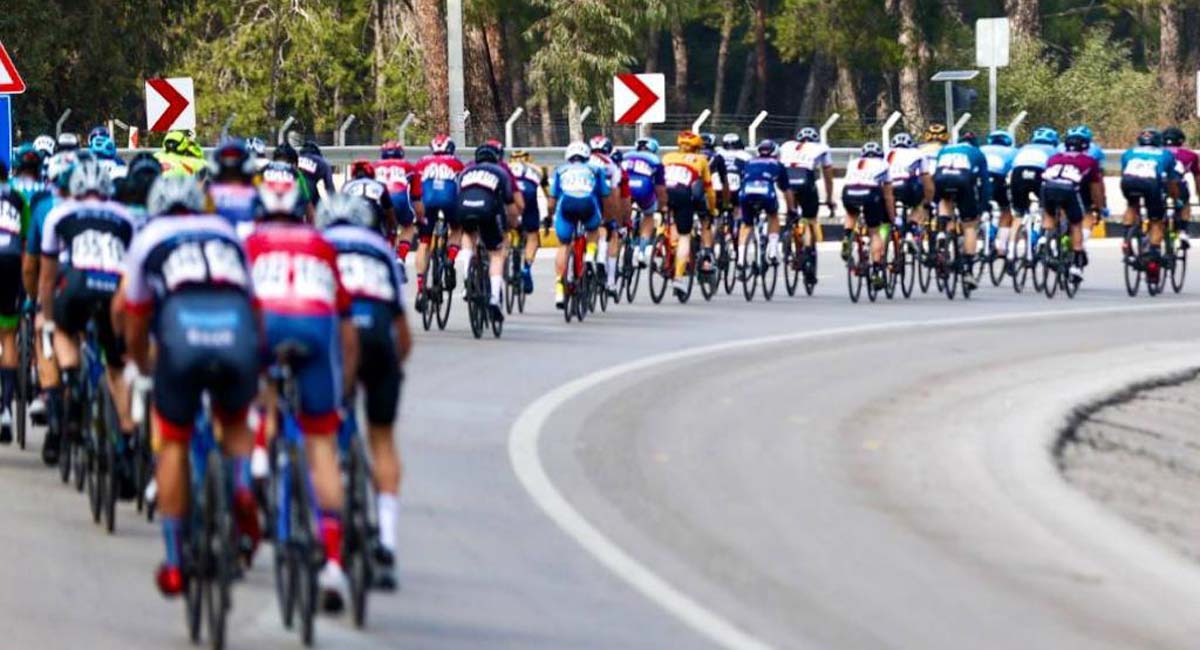 Antalya’da Pedallar İklim Değişikliği İçin Çevrildi
