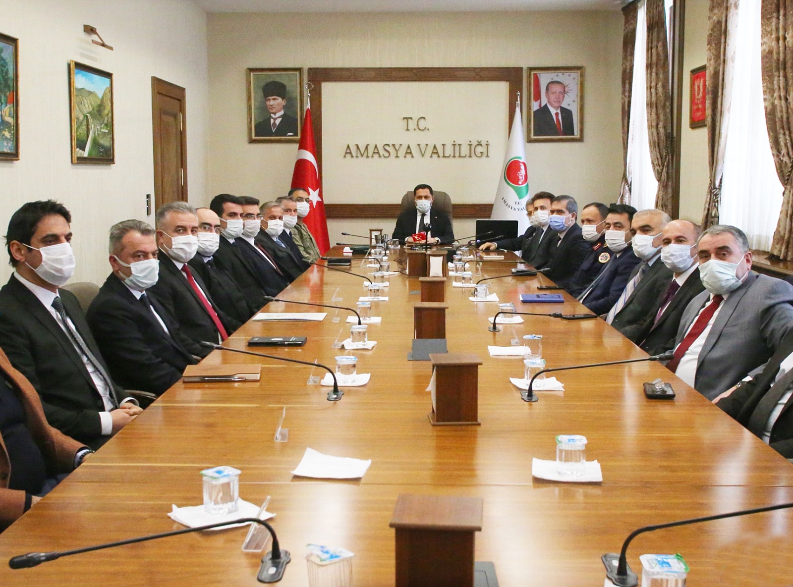 İl Pandemi Kurulu Toplantısı Amasya Valisi Mustafa MASATLI Başkanlığında Gerçekleştirildi