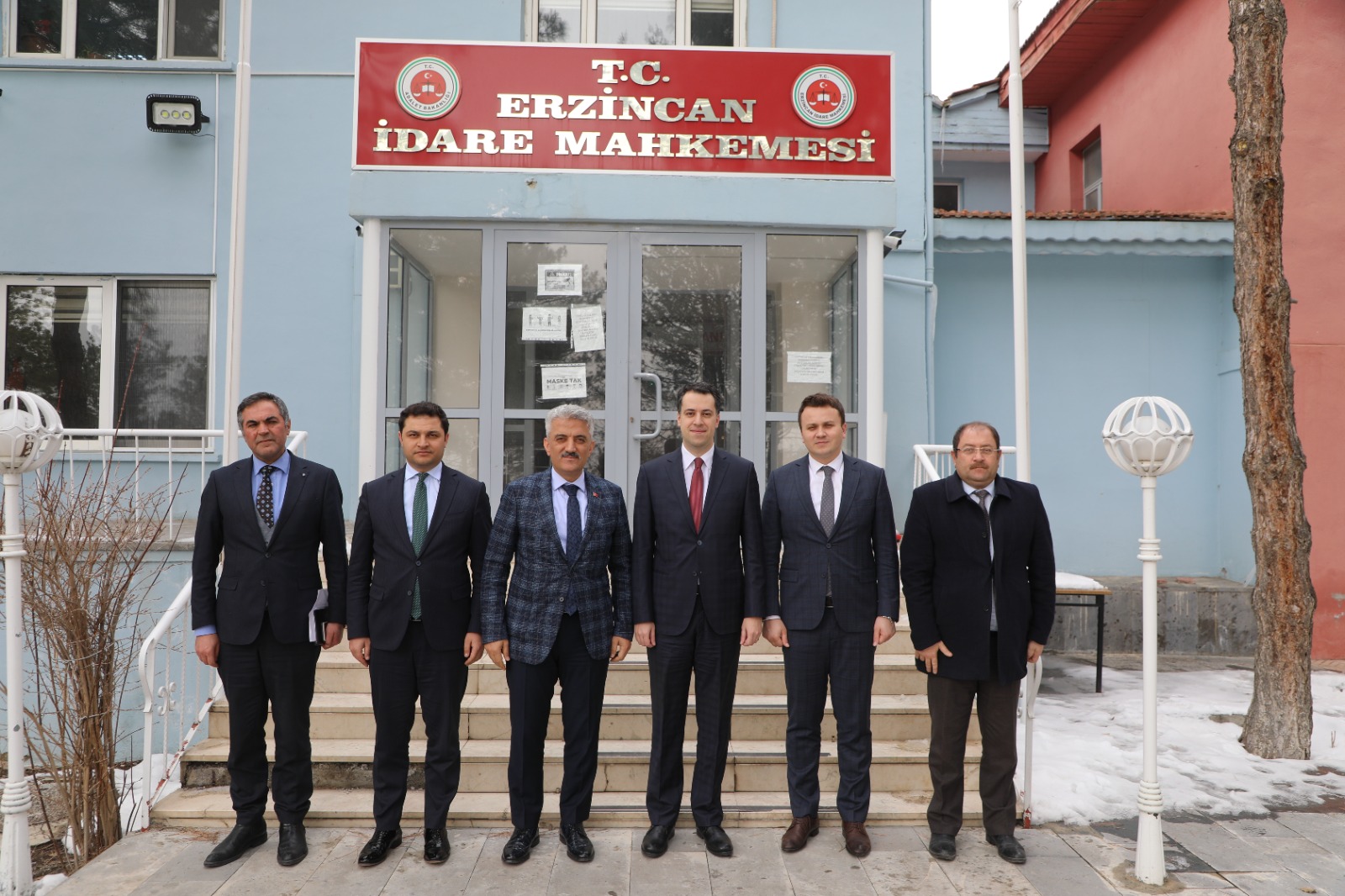 Sayın Erzincan Valisi Mehmet Makas, Erzincan İdare Mahkemesi Başkanı Kerem Özyardımcı’yı Ziyaret Etti