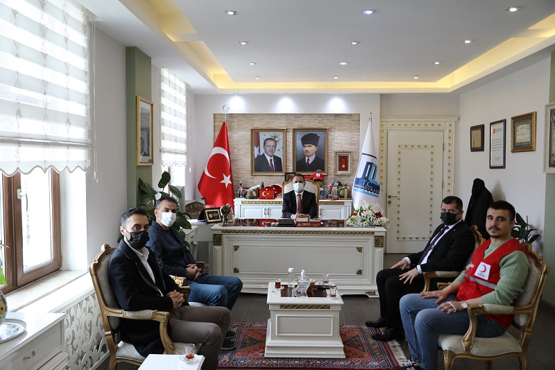 Türkiye Kızılay Derneği Çanakkale Şubesi Yeni Yönetiminden Vali İlhami AKTAŞ’a Ziyaret