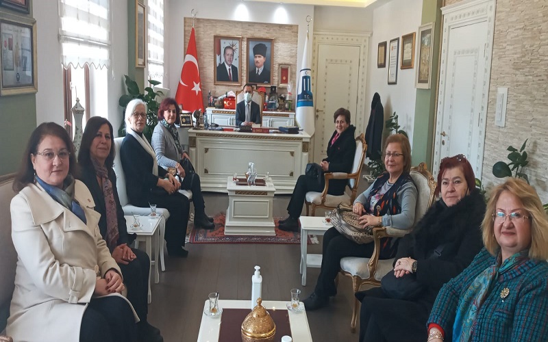 Türkiye Yardım Sevenler Derneği Çanakkale Şubesi Yeni Yönetiminden Vali İlhami AKTAŞ’a Ziyaret