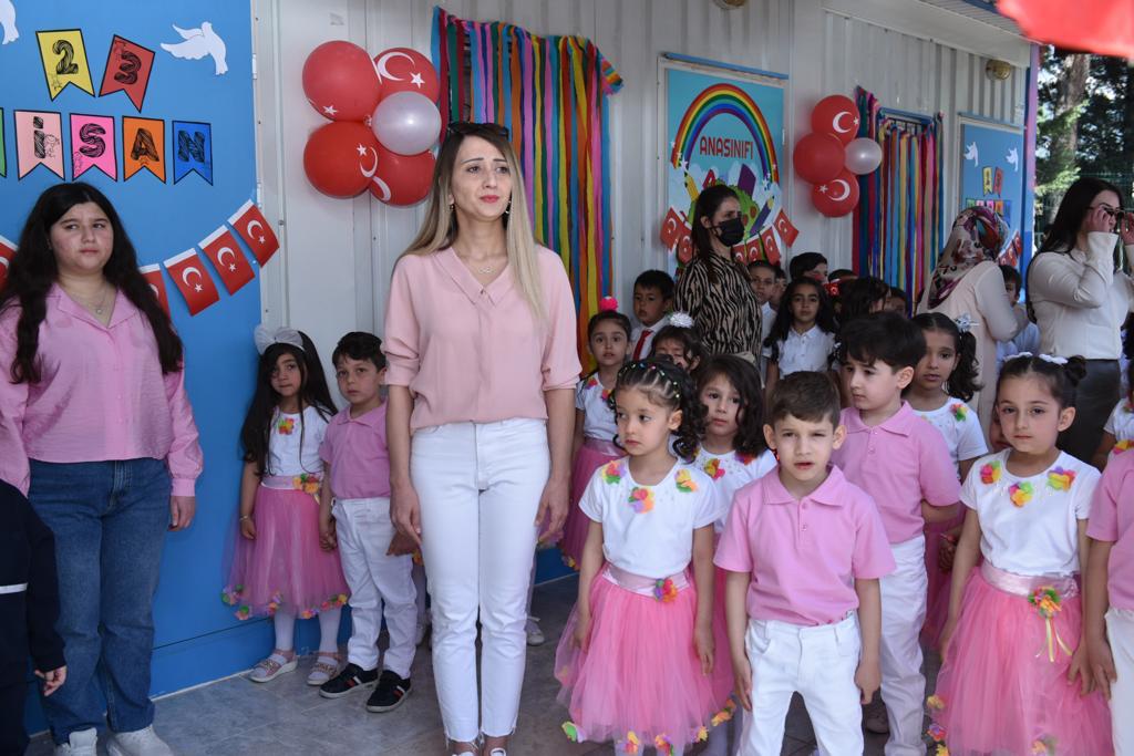 Vali Coşkun, 23 Nisan Ulusal Egemenlik ve Çocuk Bayramı Programına Katıldı