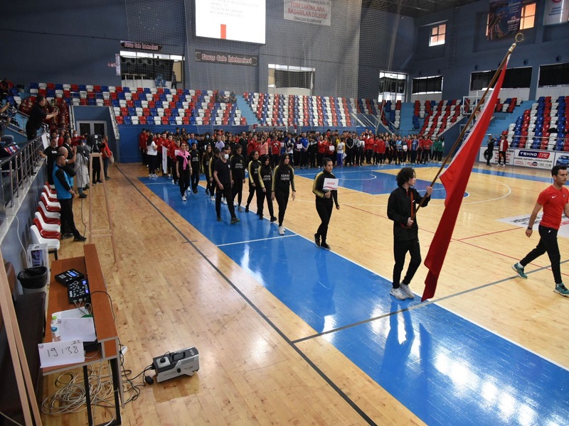 Vali Mustafa Tutulmaz, Hentbol Yıldızlar Türkiye Birinciliği Müsabakalarının Açılış Seremonisine Katıldı