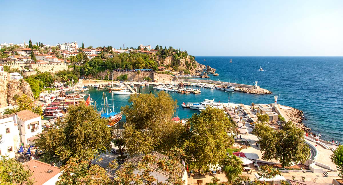 Antalya’ya Havayoluyla 2 Milyon Turist