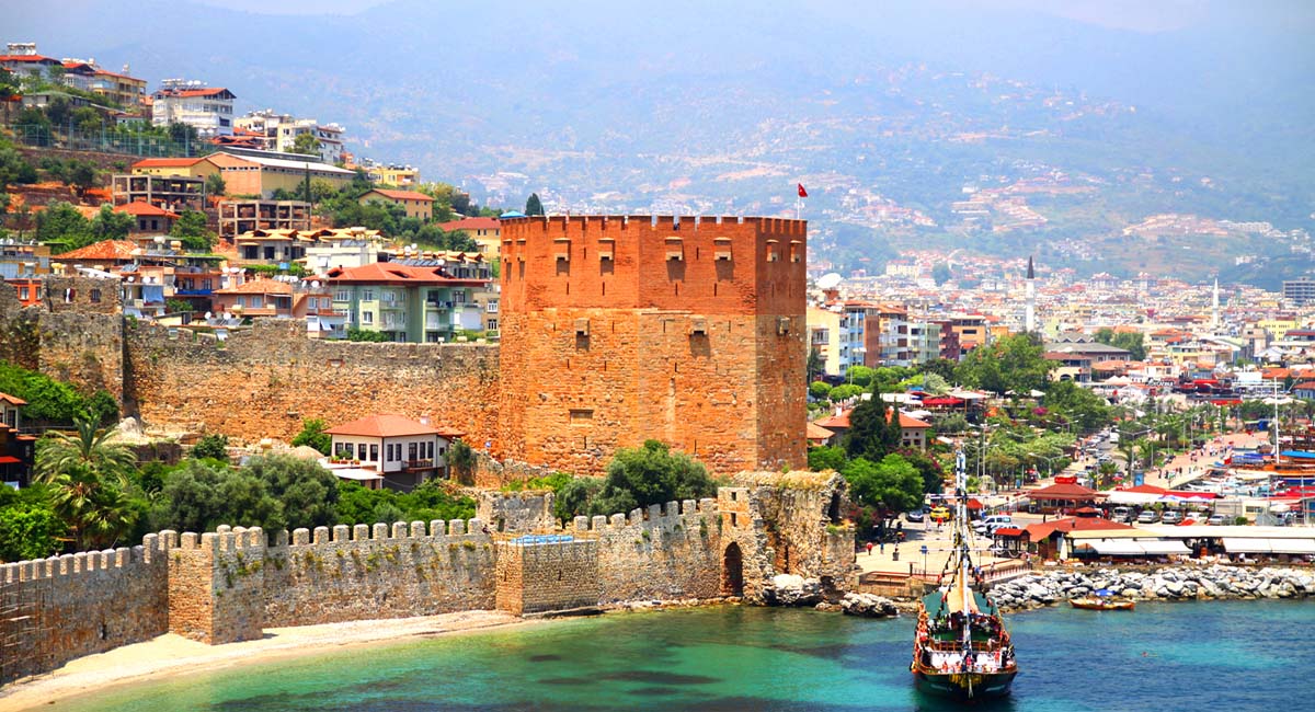 Antalya’ya Hava Yoluyla Gelen Turist Sayısı 3 Milyonu Geçti