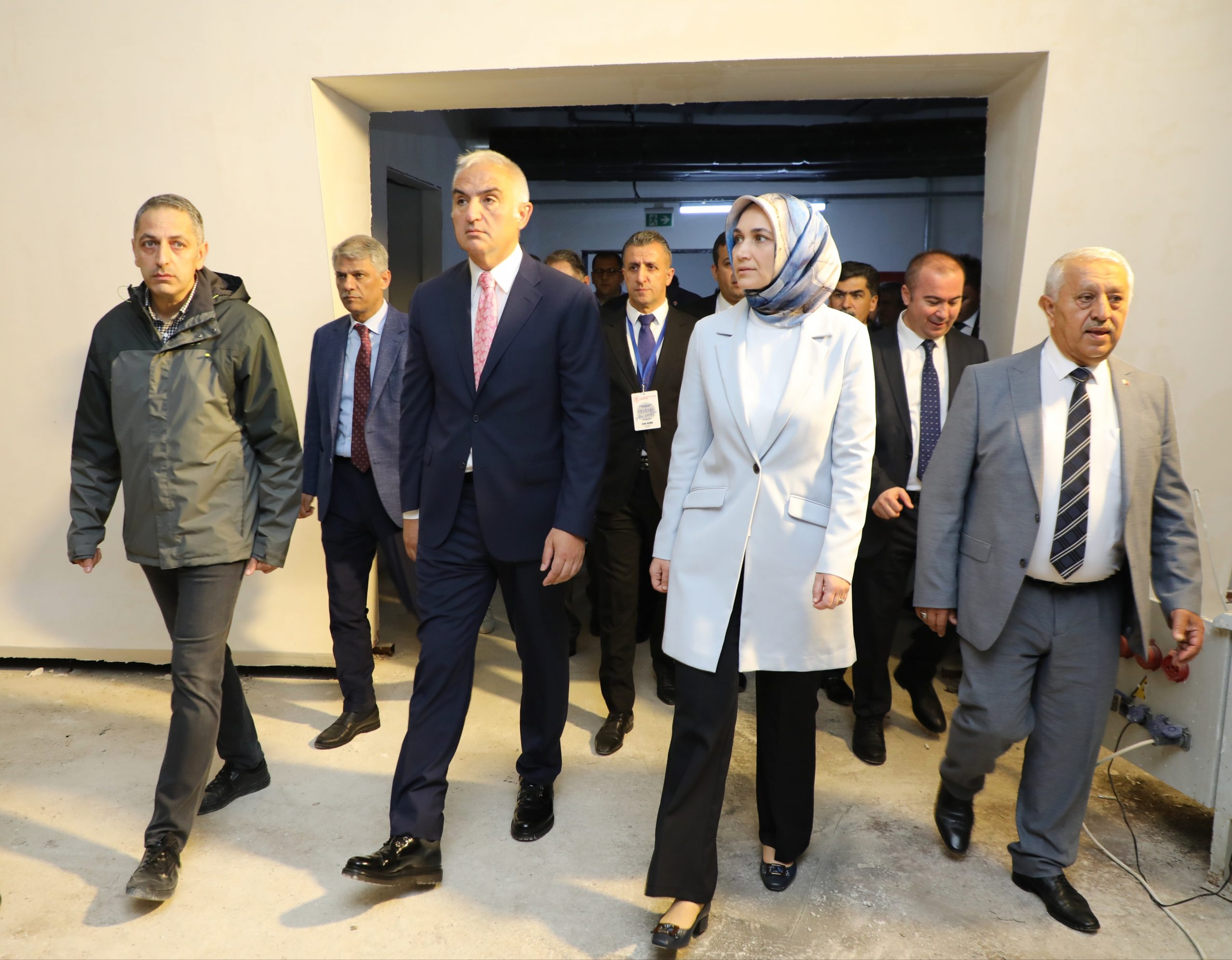 Bakan Ersoy ile Vali Yiğitbaşı Yeni Müze İnşaatını İnceledi