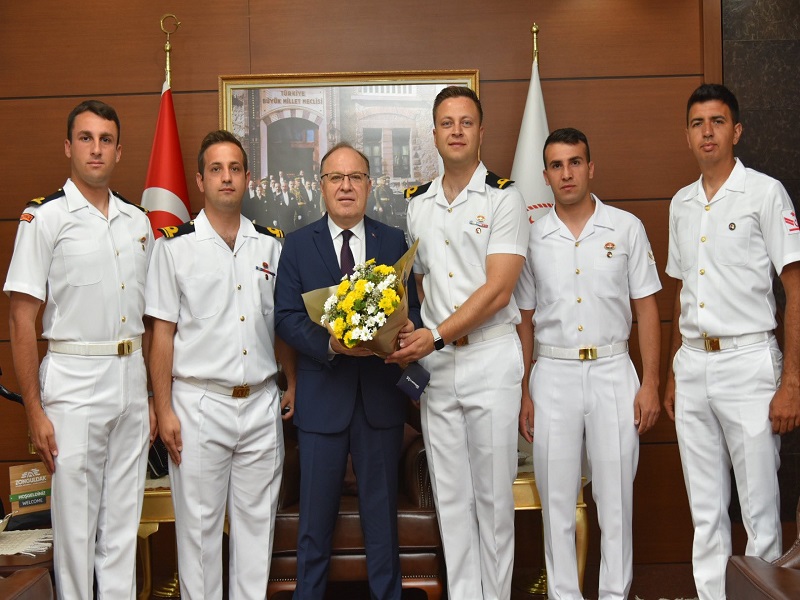 Sahil Güvenlik Komutanlığı’nın Kuruluşunun 40. Yıl Kutlamaları Kapsamında Vali Mustafa Tutulmaz’a Ziyaret