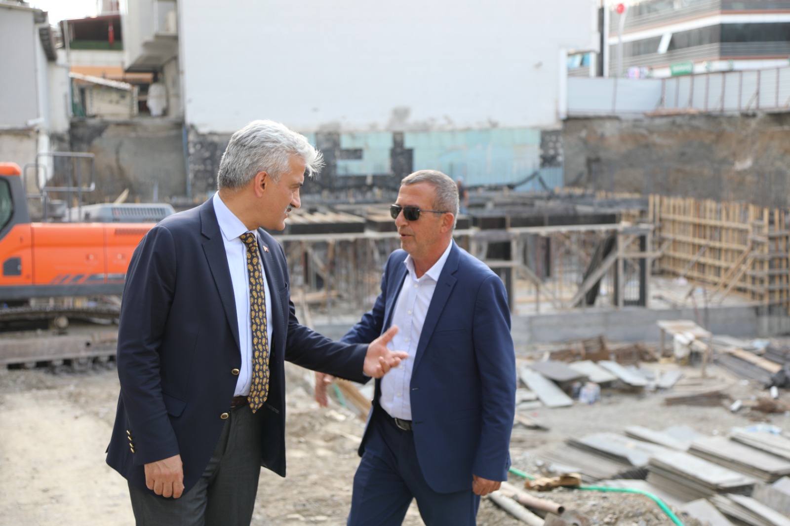 Sayın Erzincan Valisi, Erzincan TSO’nun Yeni Yaptırdığı Binanın İnşaatında İncelemelerde Bulundu