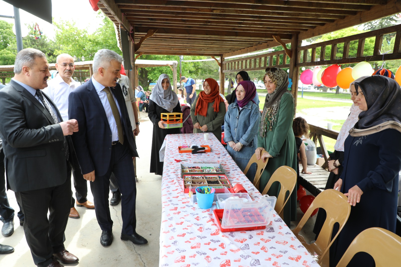 Sayın Erzincan Valisi, Kadim Oyunlar Çocuk Şenliği’ne Katıldı