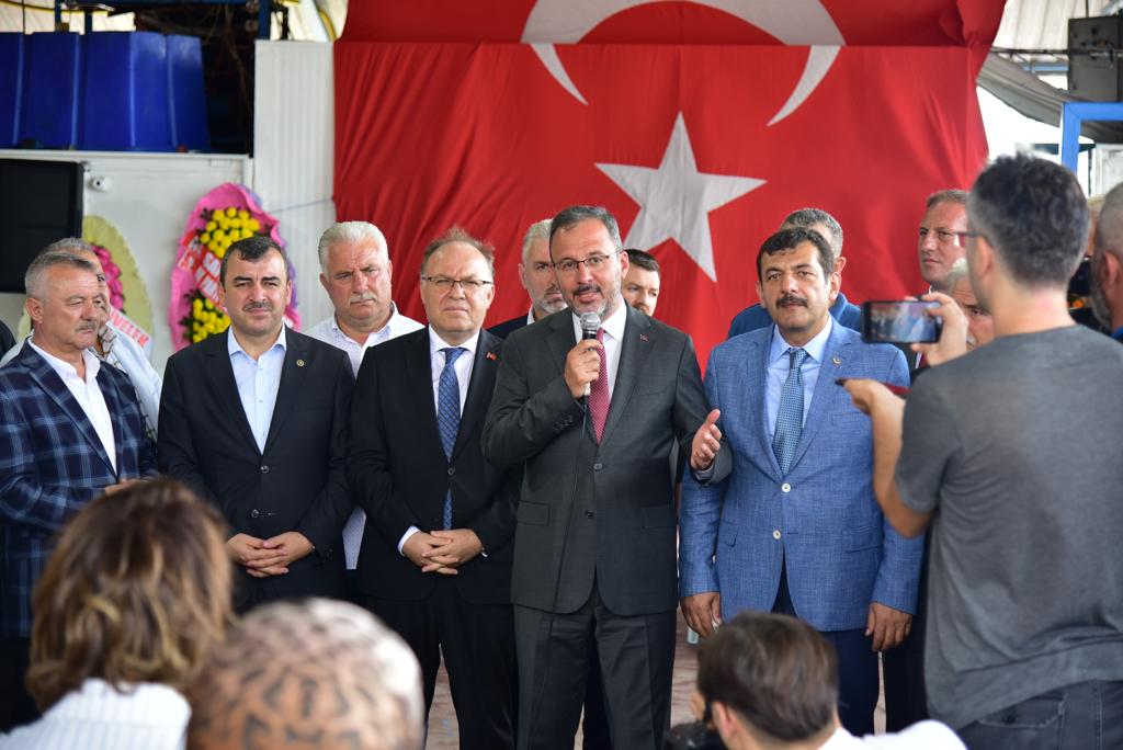 Gençlik ve Spor Bakanımız Sn. Dr. Mehmet Muharrem Kasapoğlu,1 Eylül Tarihinde Başlayacak Olan Yeni Av Sezonunun Bereketli Geçmesini Diledi