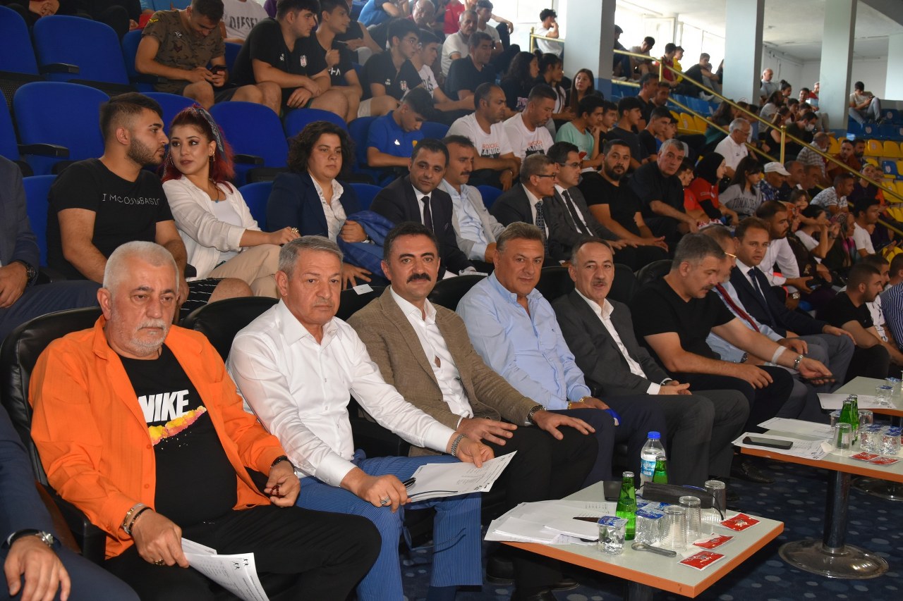 Kırıkkale’de Düzenlenen Türkiye Ferdi Boks Şampiyonası Sona Erdi