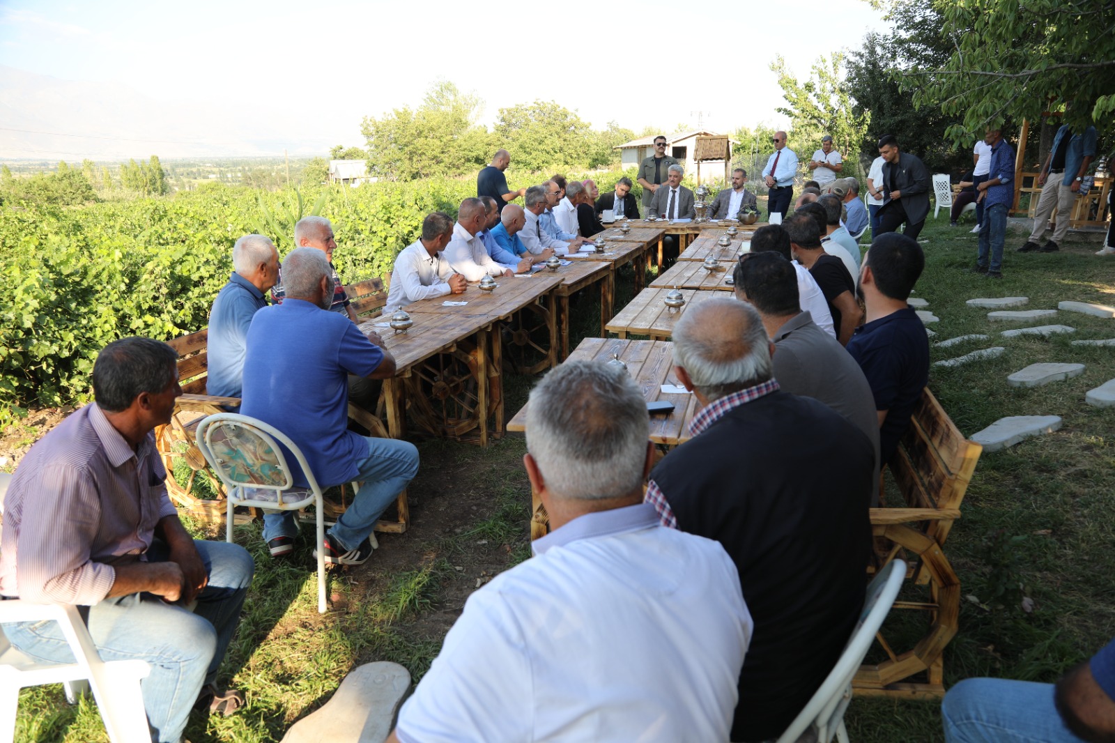 MEŞVERET ERZİNCAN “Köy Sohbetleri” Toplantılarının İkincisi Gölpınar Köyü’nde düzenlendi.