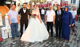Vali İlhami AKTAŞ, Deryanur ve Ramazan’ın Düğün Törenine Katıldı