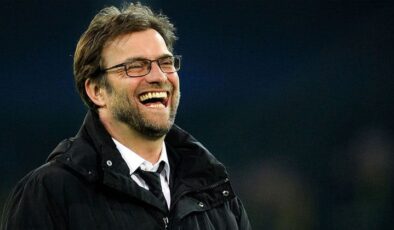 Klopp 2019 yılı için Dünya’nın en başarılı teknik direktörü seçildi.