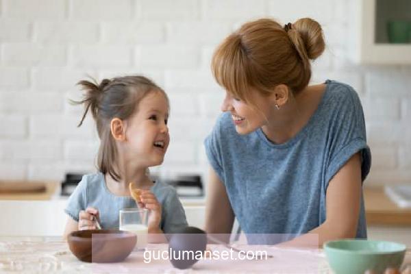 Çocuğunuzu Sağlıklı Atıştırmalıklara Alıştırmanızı Sağlayacak Önemli ipuçları