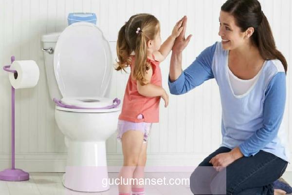 Tuvalet eğitiminde 3 gün kuralı nedir? Tuvalet eğitimi ne zaman verilir, kaç yaşında başlar?