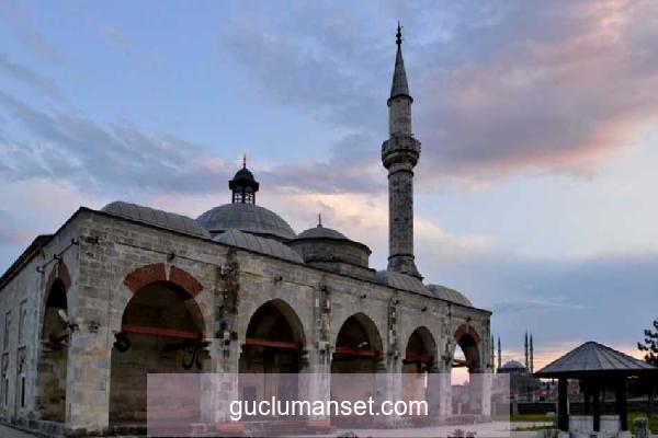 Muradiye Camii nerede ve nasıl gidilir? Türk Çini Sanatı’nın izlerini taşıyan bir başyapıt